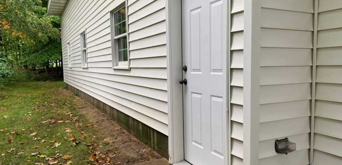 House Washing — before
